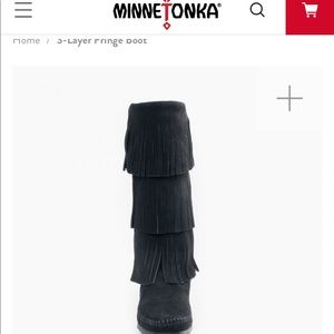 Minnetonka 3 layered fringe Boot